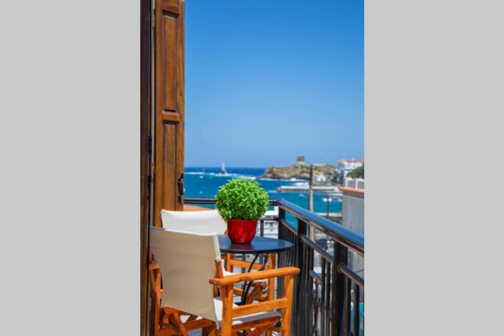 Seaview Stylish Flat In Andros - Walk To Beach Екстер'єр фото